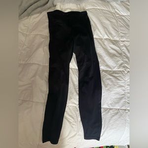 black leggings
